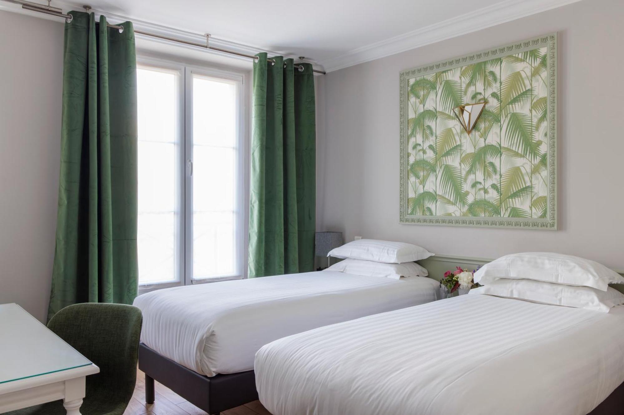 Two Connecting Double Rooms,1592046806:JPEG